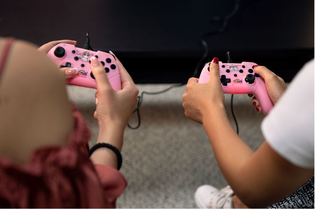 Manette filaire Konix Be Love - Unik pour Nintendo Switch, Switch 2 et PC – Image 4